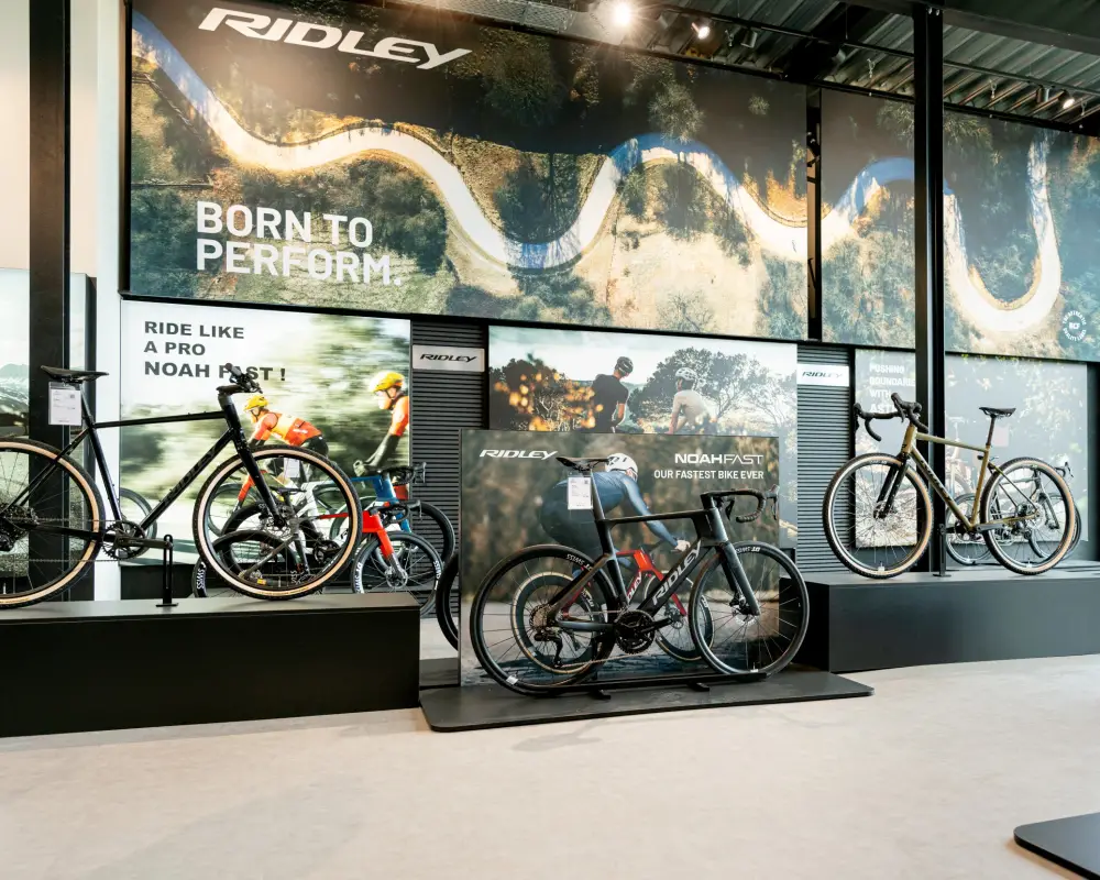 Racefietsen, mountainbikes en gravelbikes onder één dak