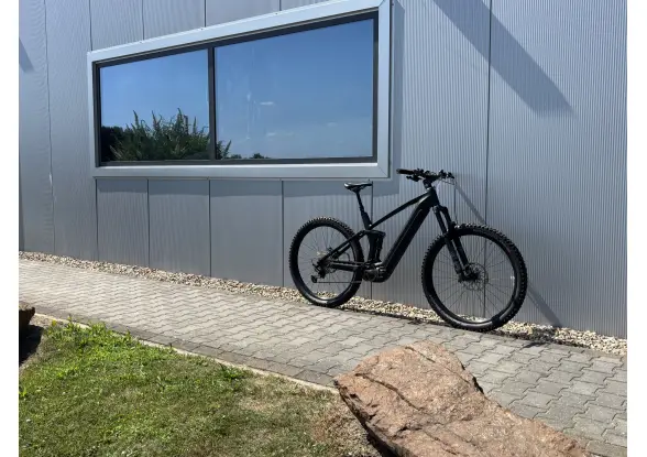 Afbeelding van de Cube Stereo Hybrid 140 HPC