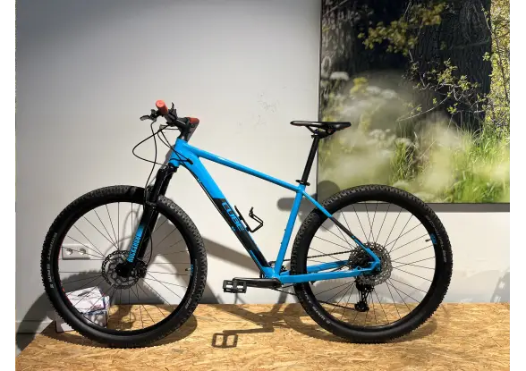 Afbeelding van de Cube Reaction